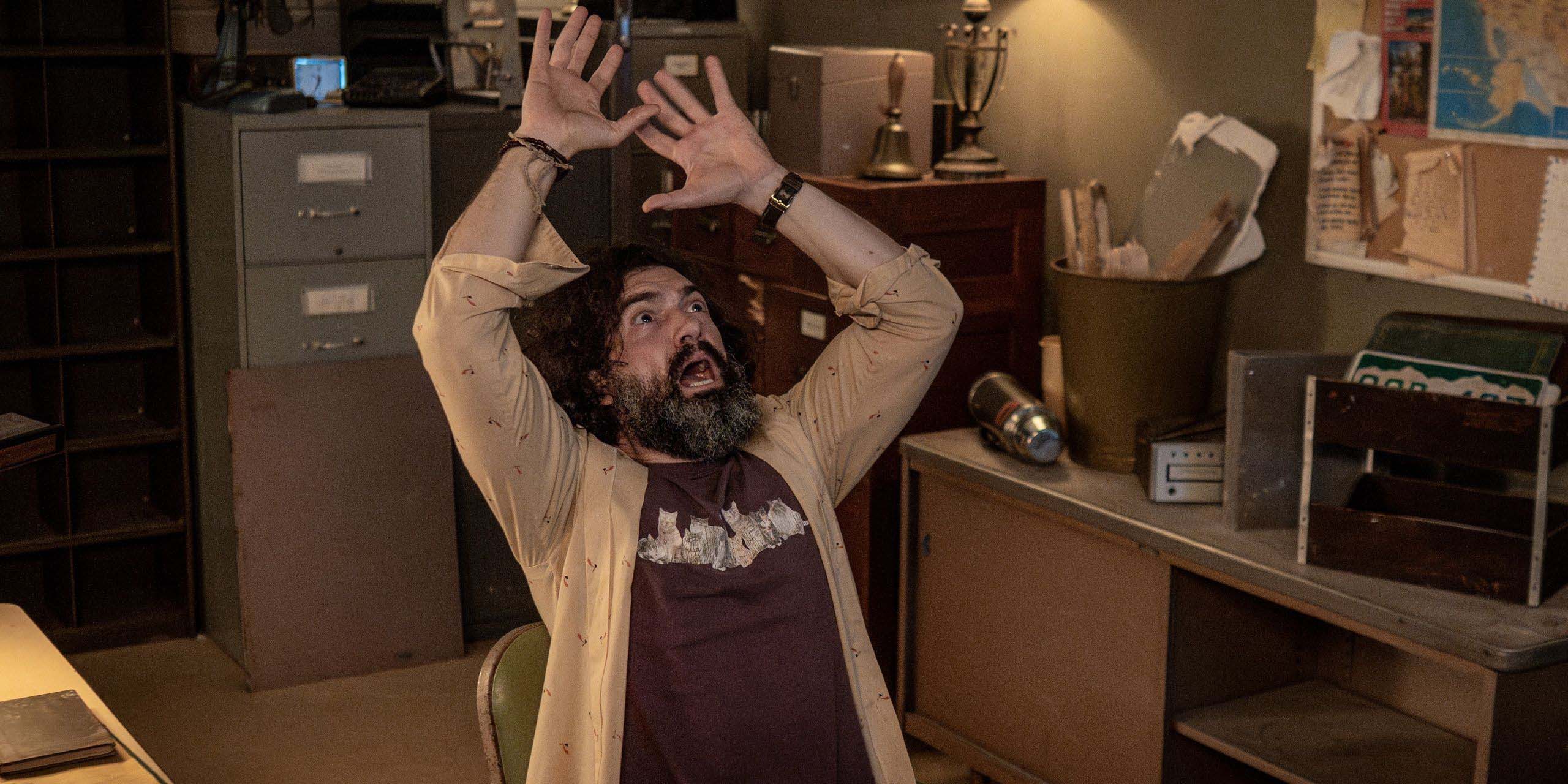 Jade (David Alpay) terrorisé dans la saison 4 de From.