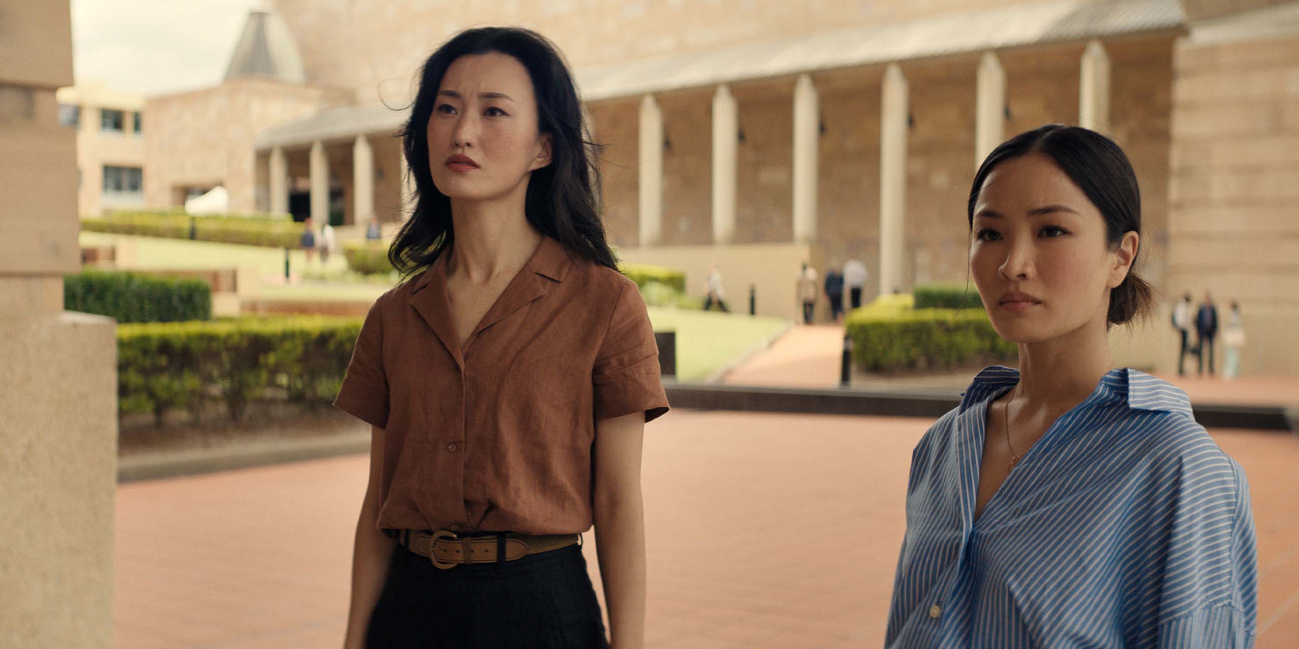 Mari Yamamoto et Anna Sawai dans la saison 2 de Monarch: Legacy of Monsters.