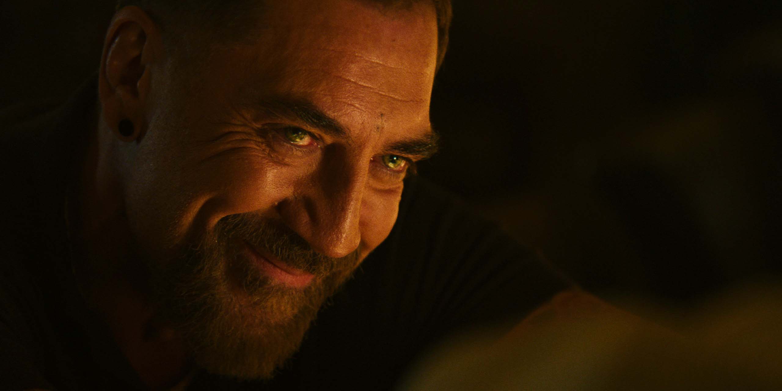Max Cady (Javier Bardem) au sourire inquiétant dans Cape Fear.