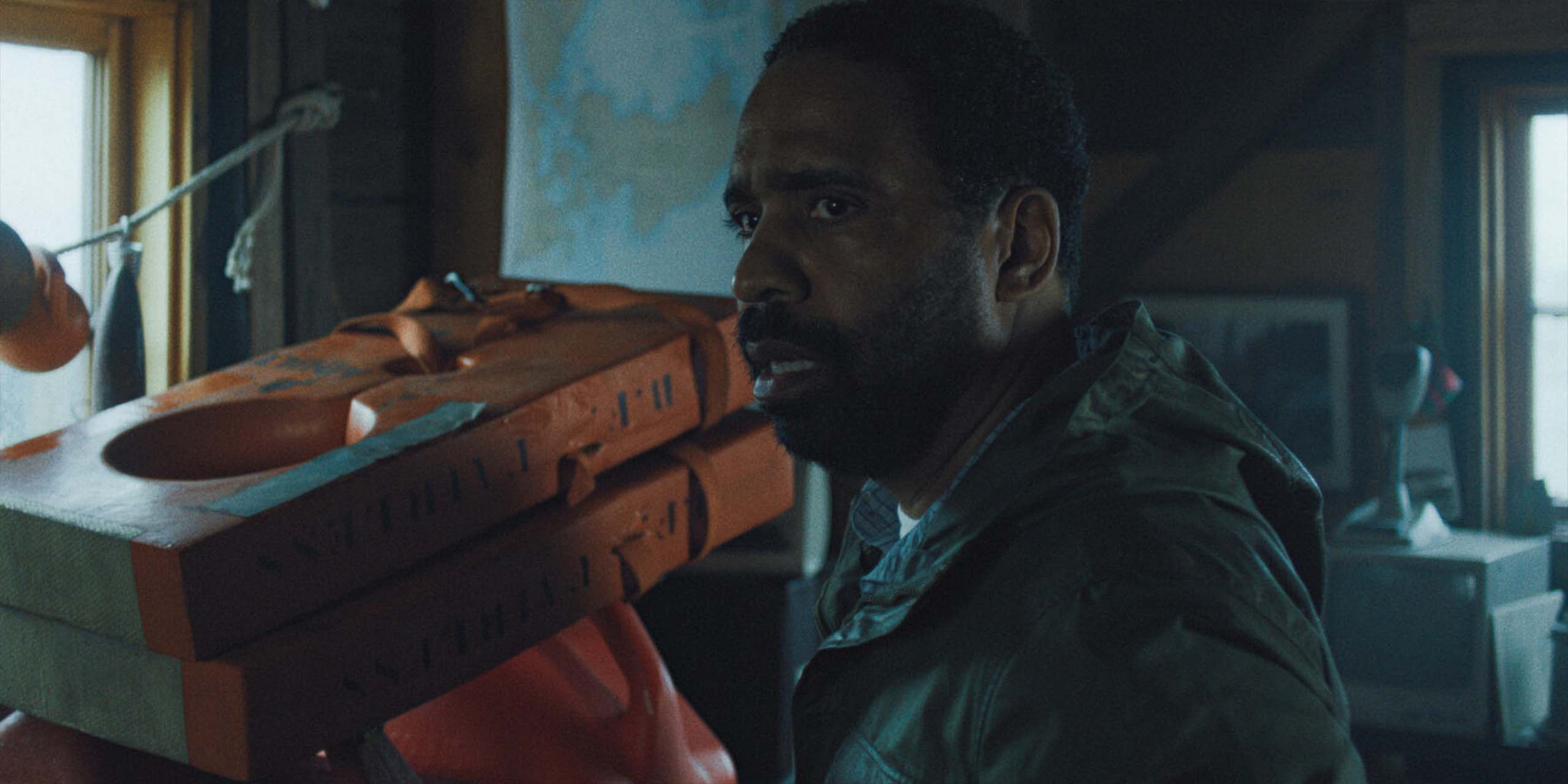 Kevin Carroll dans Widow’s Bay.