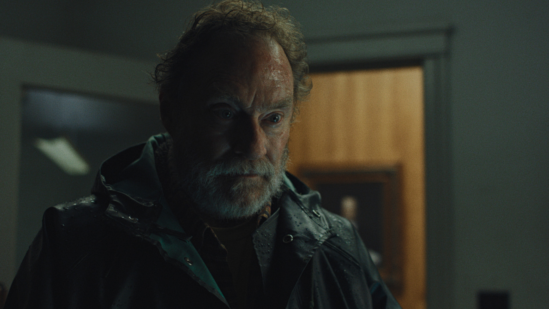 Stephen Root dans Widow’s Bay.
