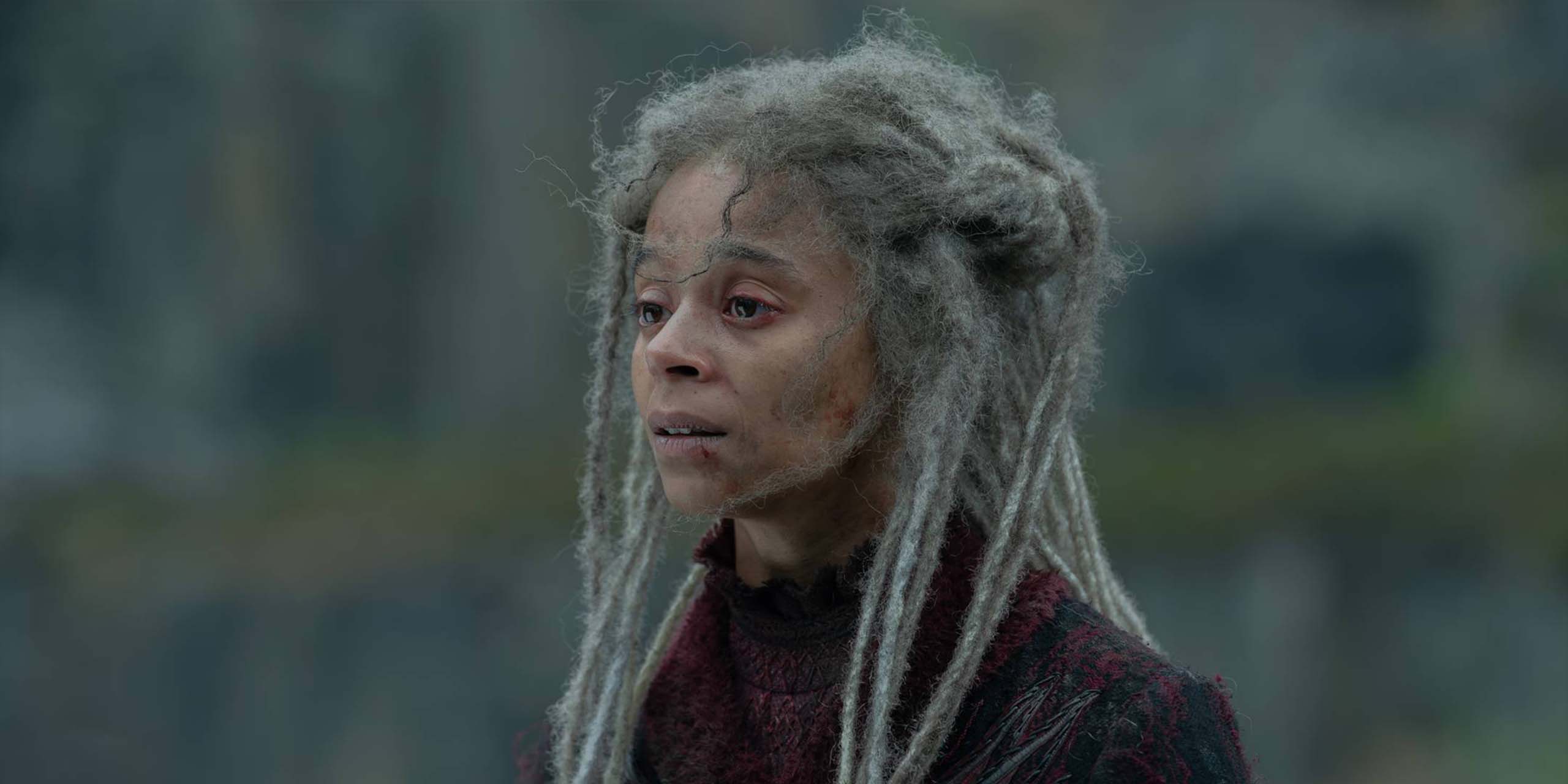 Phoebe Campbell dans le rôle de Rhaena Targaryen dans la saison 3 de House of the Dragon.
