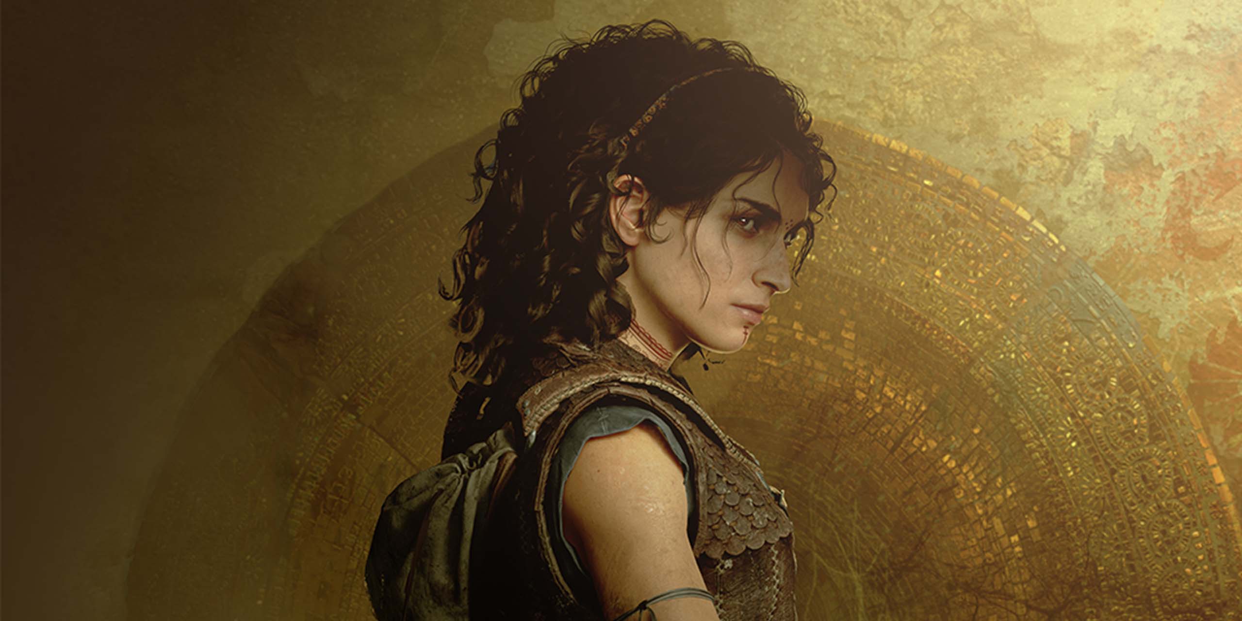 Resonance: A Plague Tale Legacy : Gros plan sur le profil de Sophia armée devant un décor inspiré de la mythologie minoenne