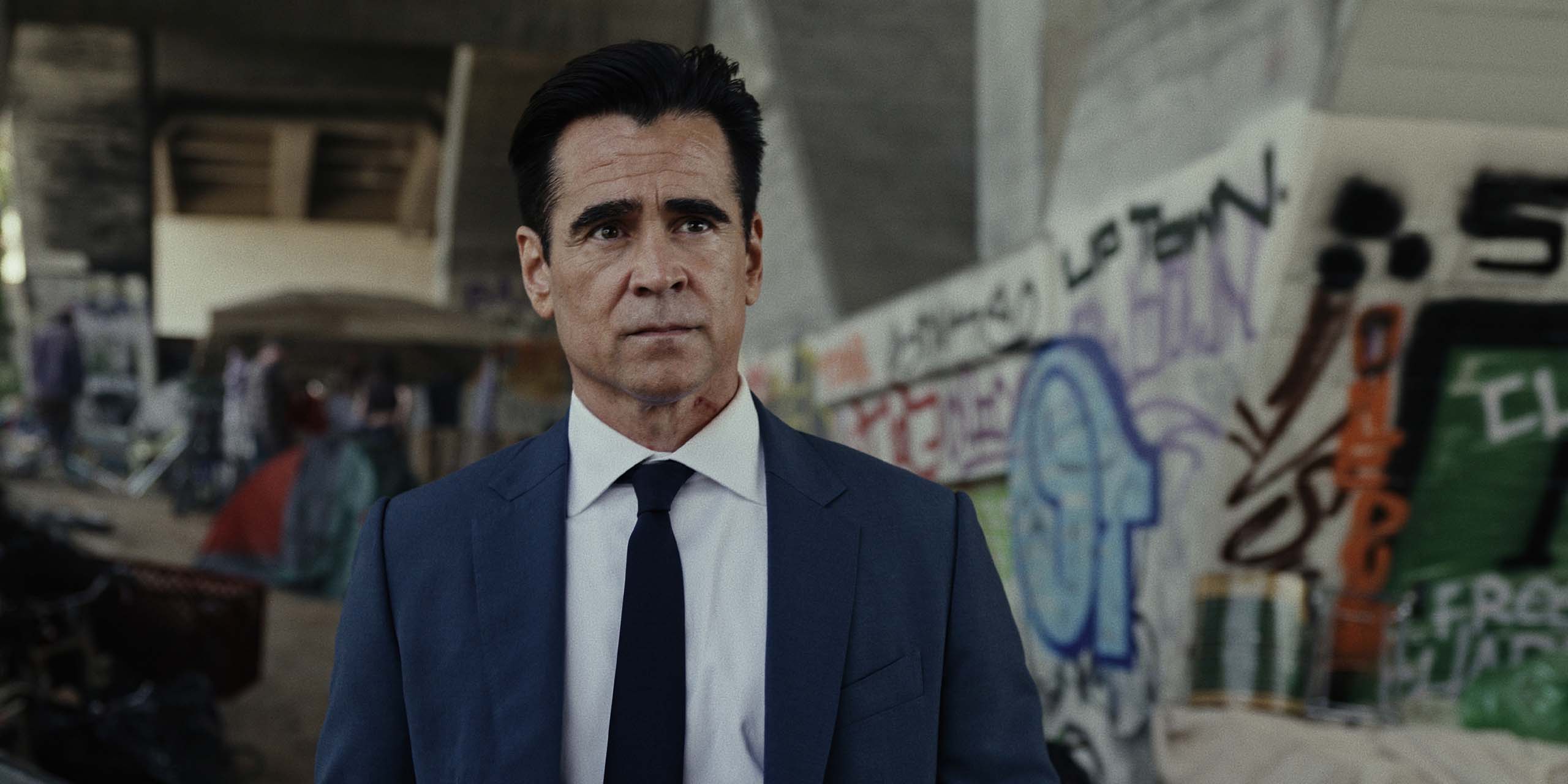 Colin Farrell, dans le rôle du détective privé John Sugar dans la saison 2 de Sugar