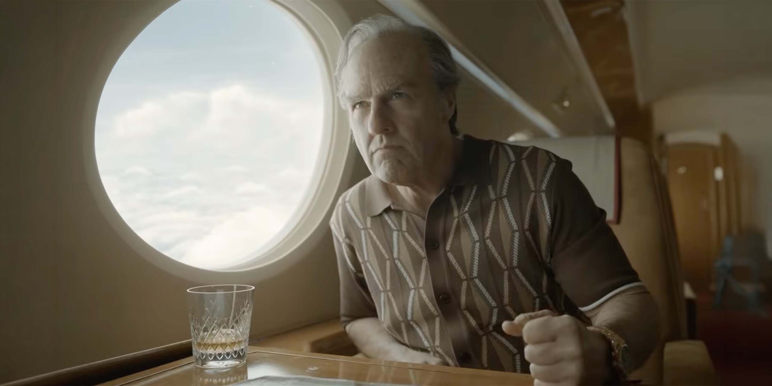 Digger Rockwell (Tom Cruise) dans son jet privé dans le film Digger.