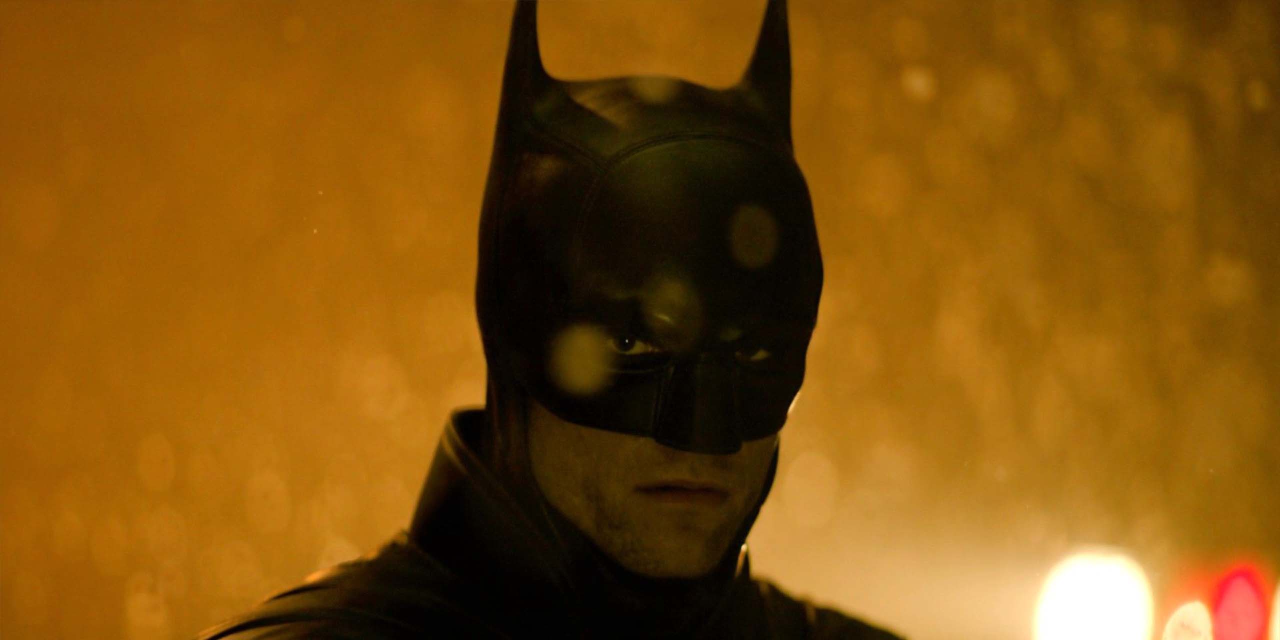 Robert Pattinson dans le costume de Batman pour The Batman: part 2