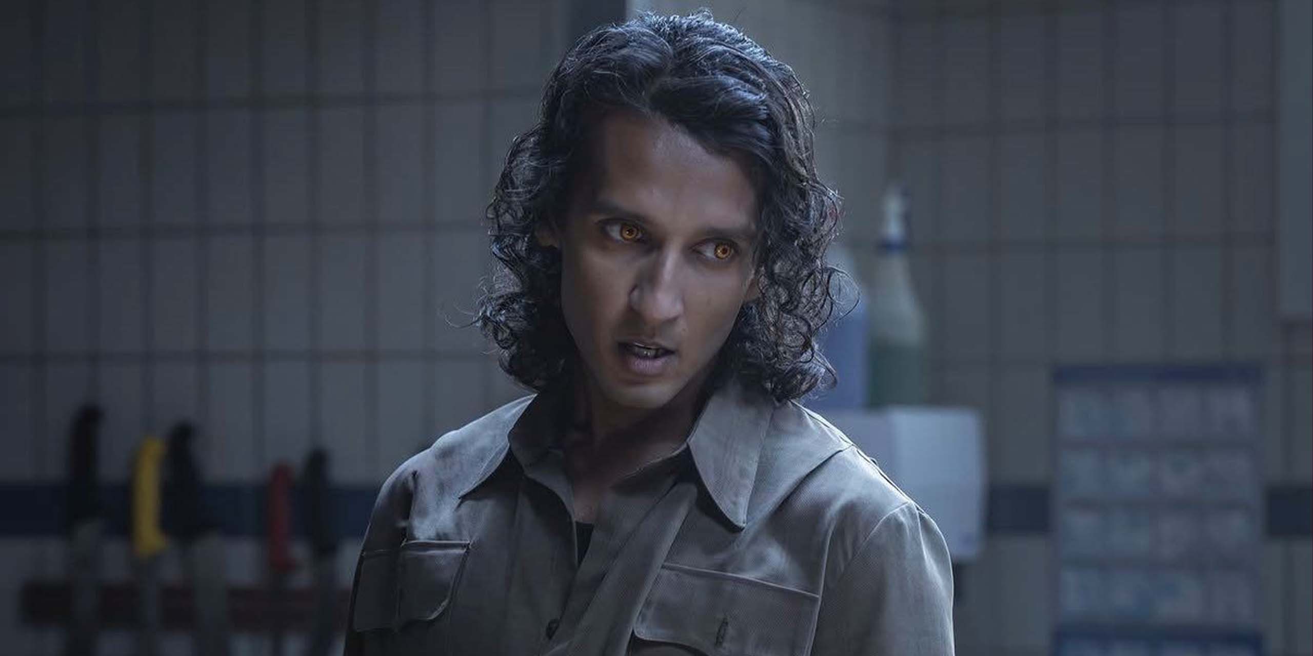 Assad Zaman dans le rôle d'Armand dans le final The Vampire Lestat.