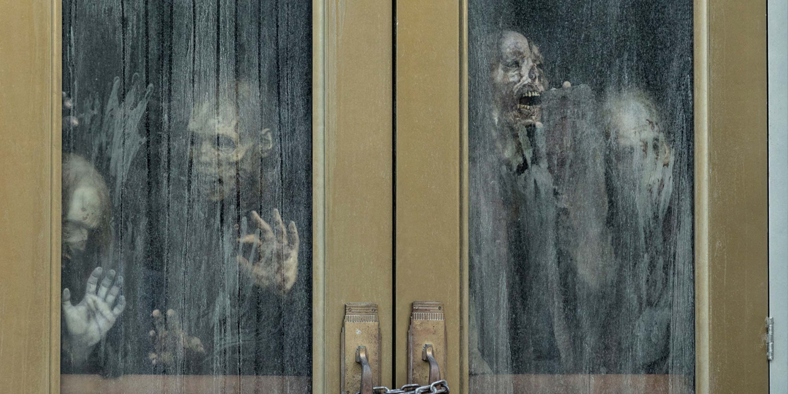 De nombreux rôdeurs enfermés dans la saison 3 de The Walking Dead: Dead City.