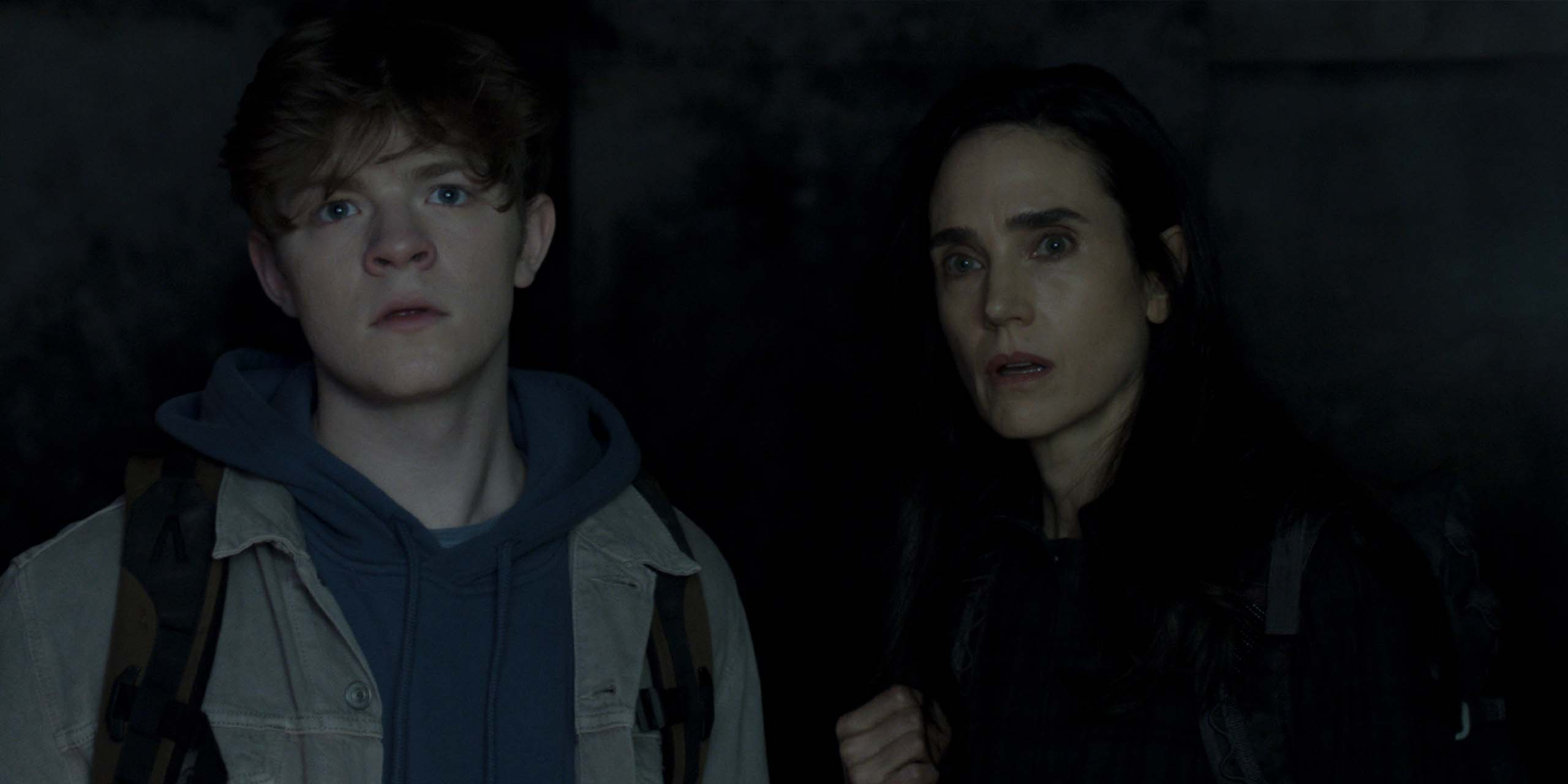 Daniela (Jennifer Connelly) et son fils Charlie (Oakes Fegley) dans la saison 2 de Dark Matter.