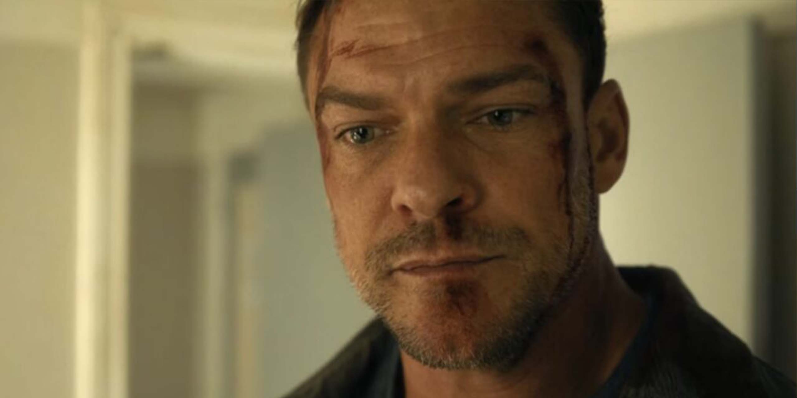 Jack Reacher (Alan Ritchson) dans l’épisode 4 de la saison 4 de Reacher.