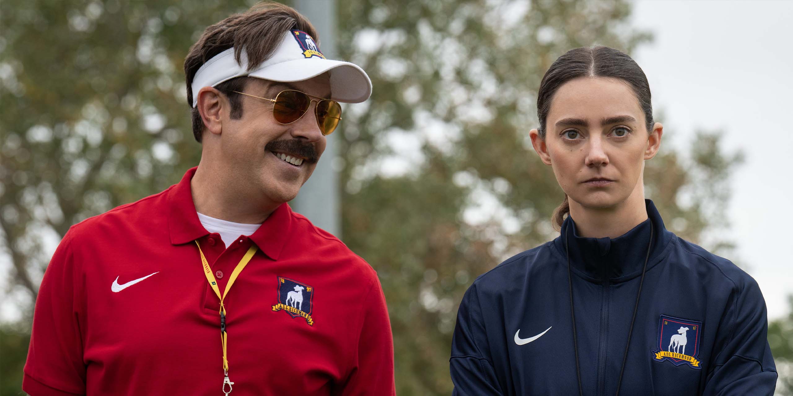 Tanya Reynolds et Jason Sudeikis dans la saison 4 de Ted Lasso.