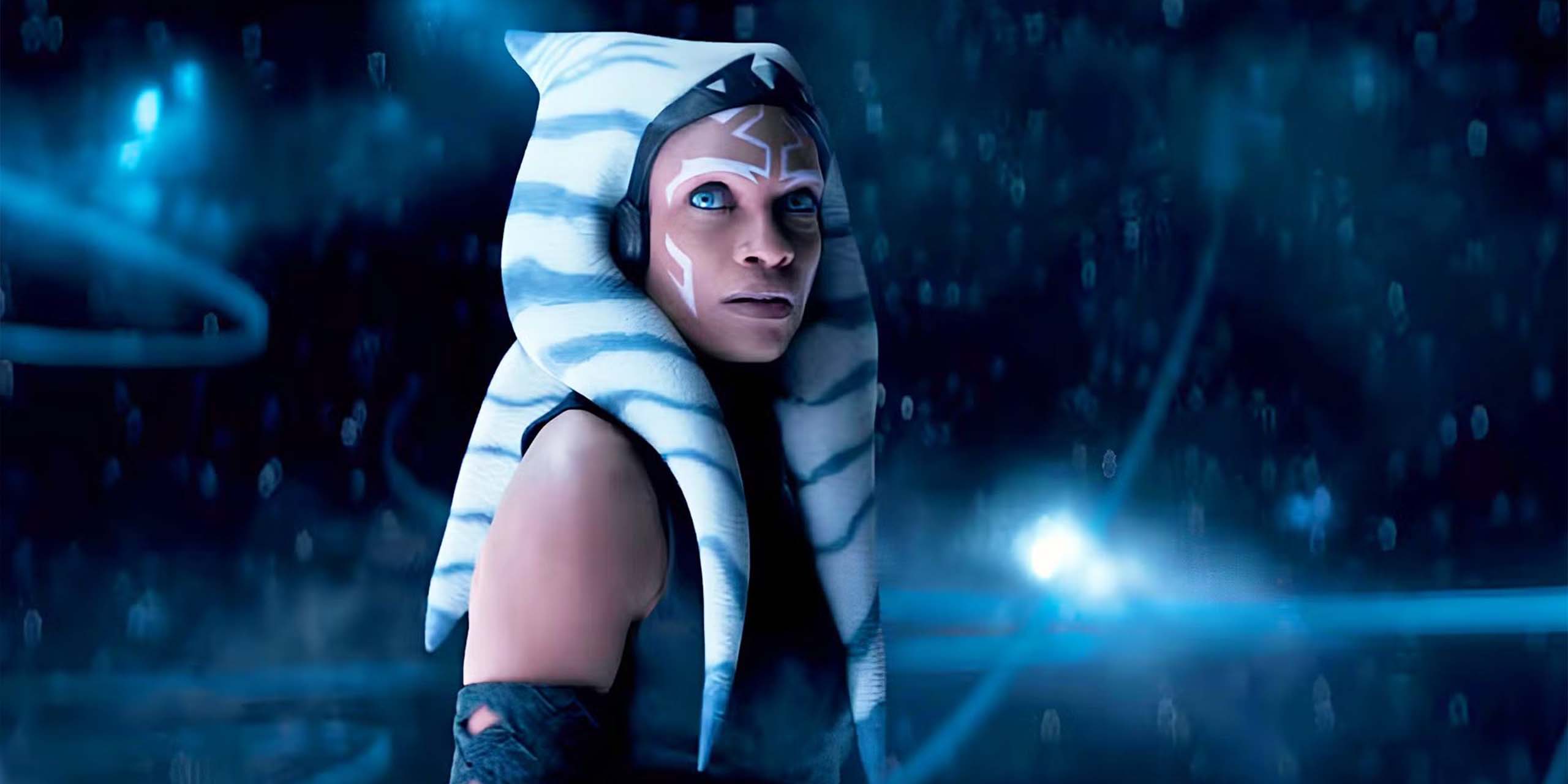 Rosario Dawson dans le rôle d'Ahsoka dans Le Monde entre les mondes