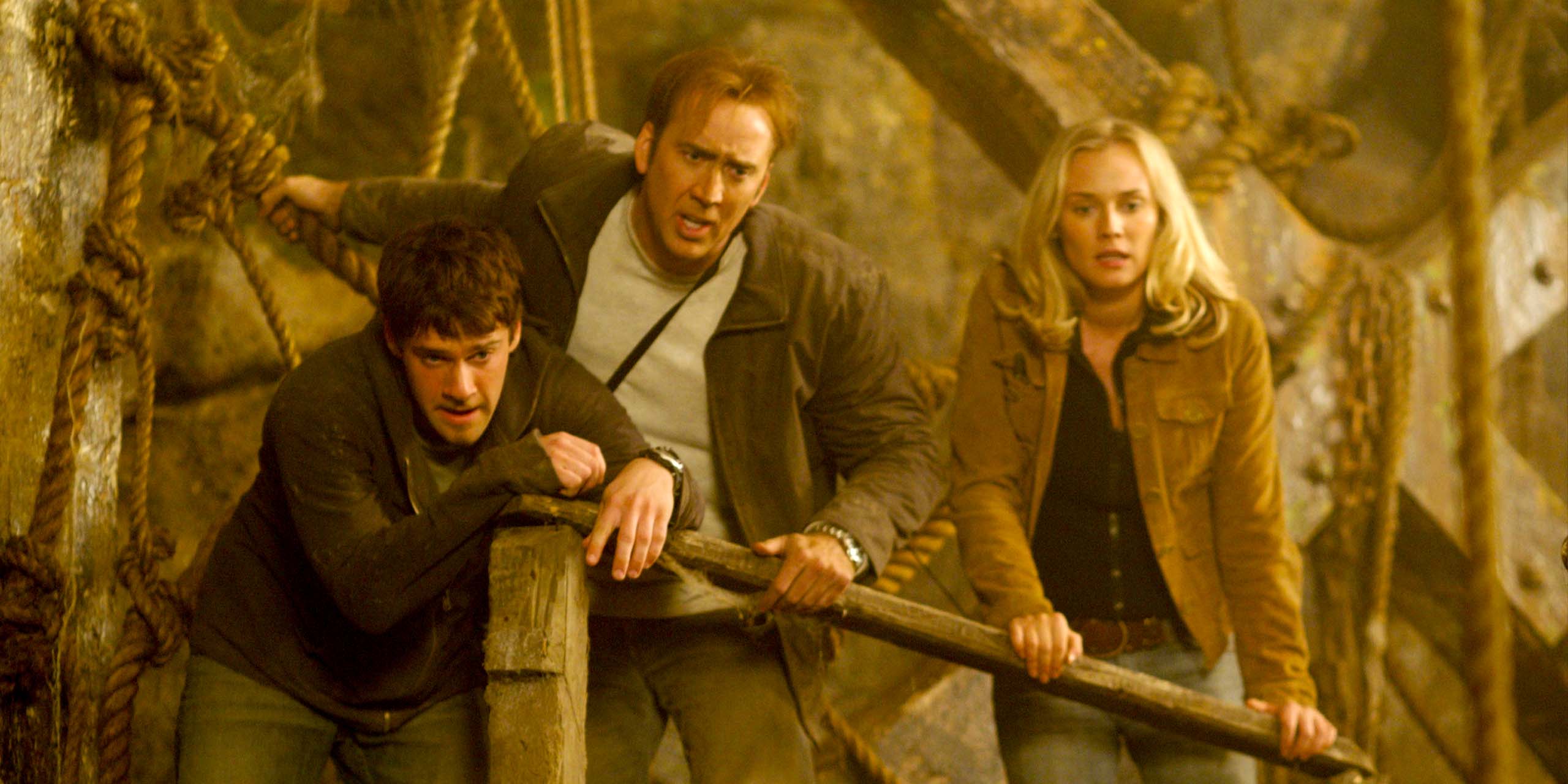 Abigail Chase (Diane Kruger), Benjamin Gates (Nicolas Cage) et Riley Poole (Justin Bartha) dans Benjamin Gates et le trésor des Templiers.