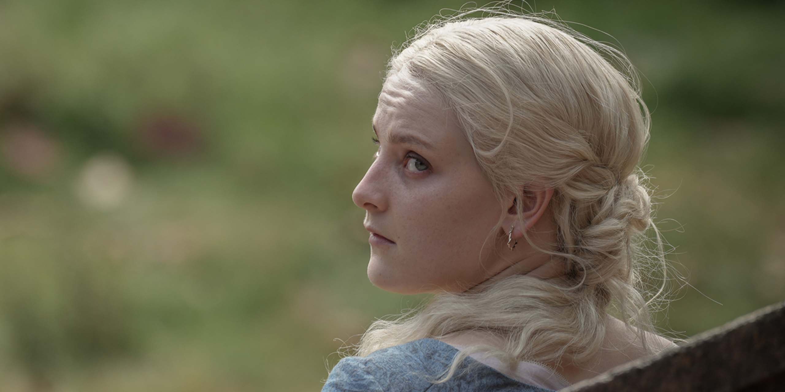 Helaena Targaryen (Phia Saban) dans le final de la saison 3 de House of the Dragon.