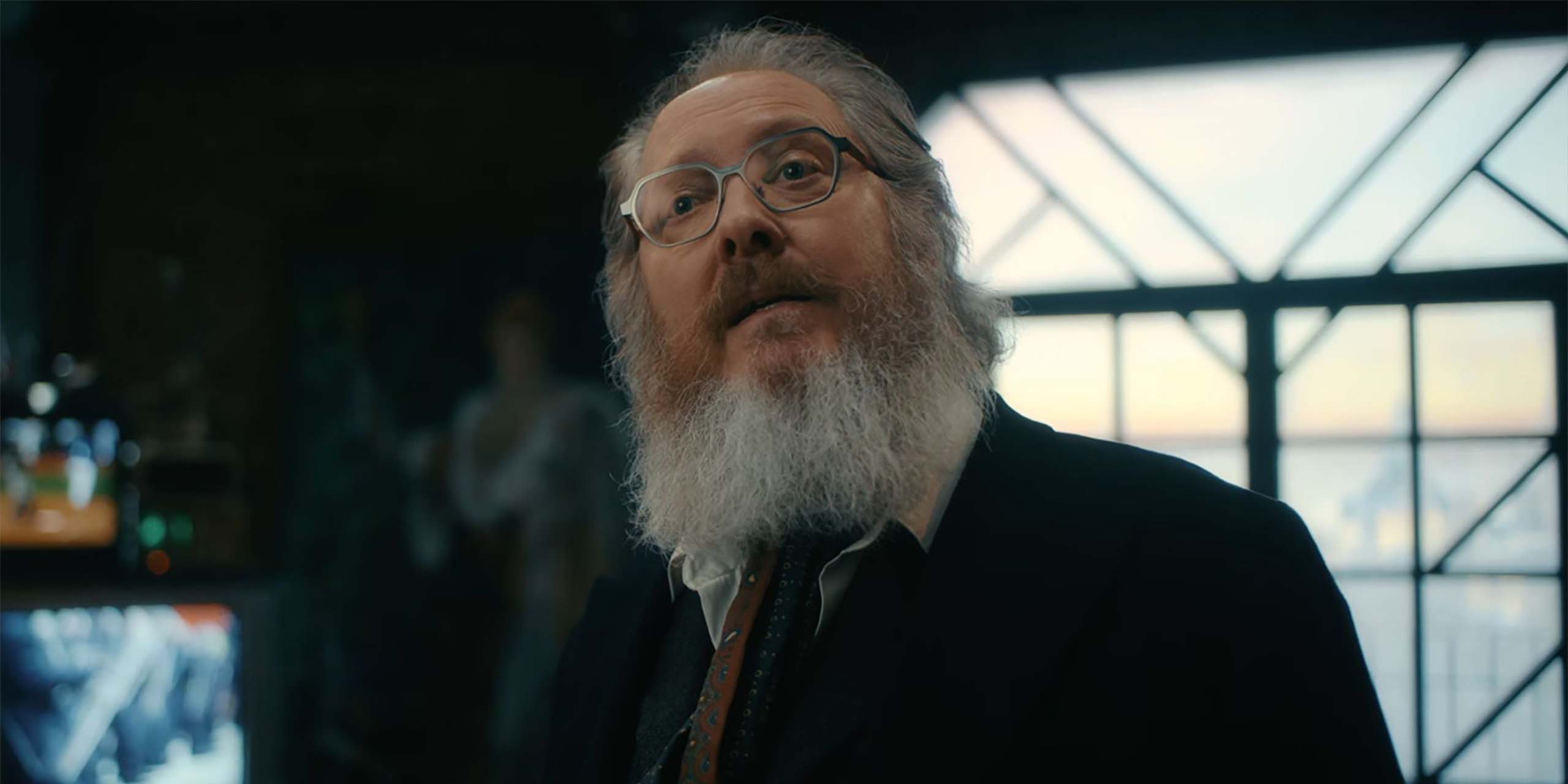 James Spader dans le rôle de la version humaine d'Ultron dans la série VisionQuest.