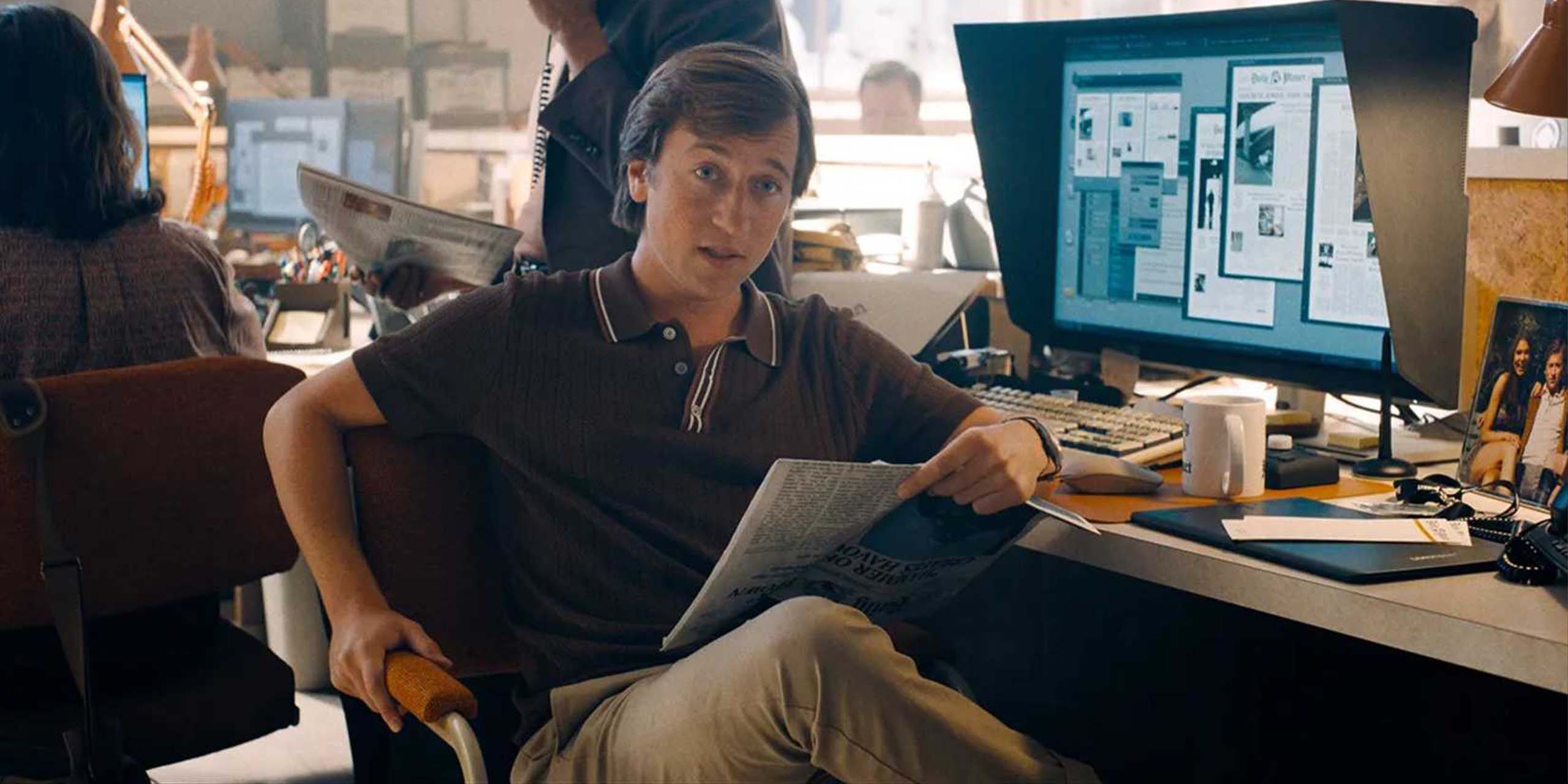 Jimmy Olsen à la rédaction du Daily Planet dans le film Superman (2025).