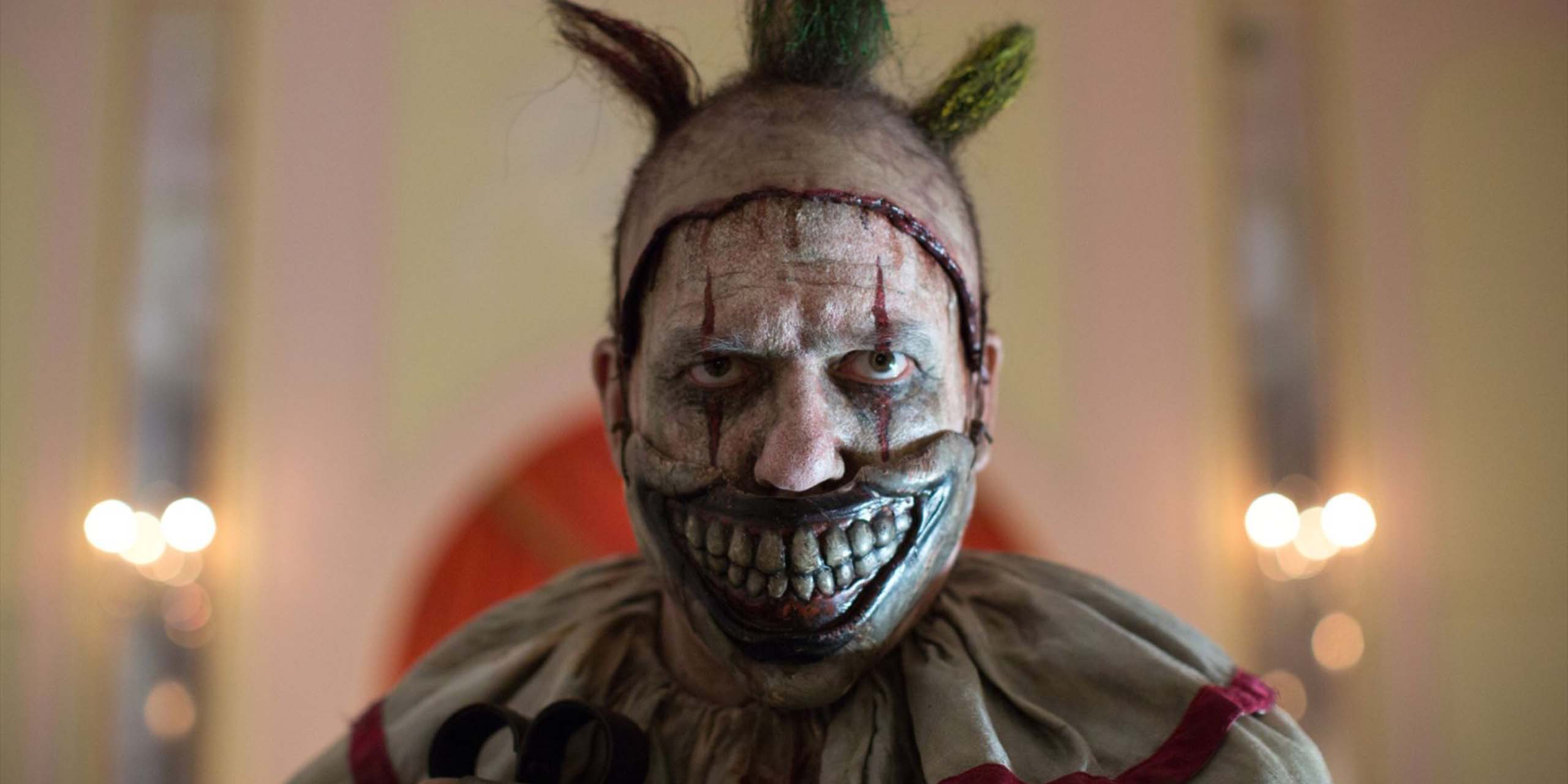 John Carroll Lynch dans le rôle de Benjamin Richter dans la saison 4 d'American Horror Story