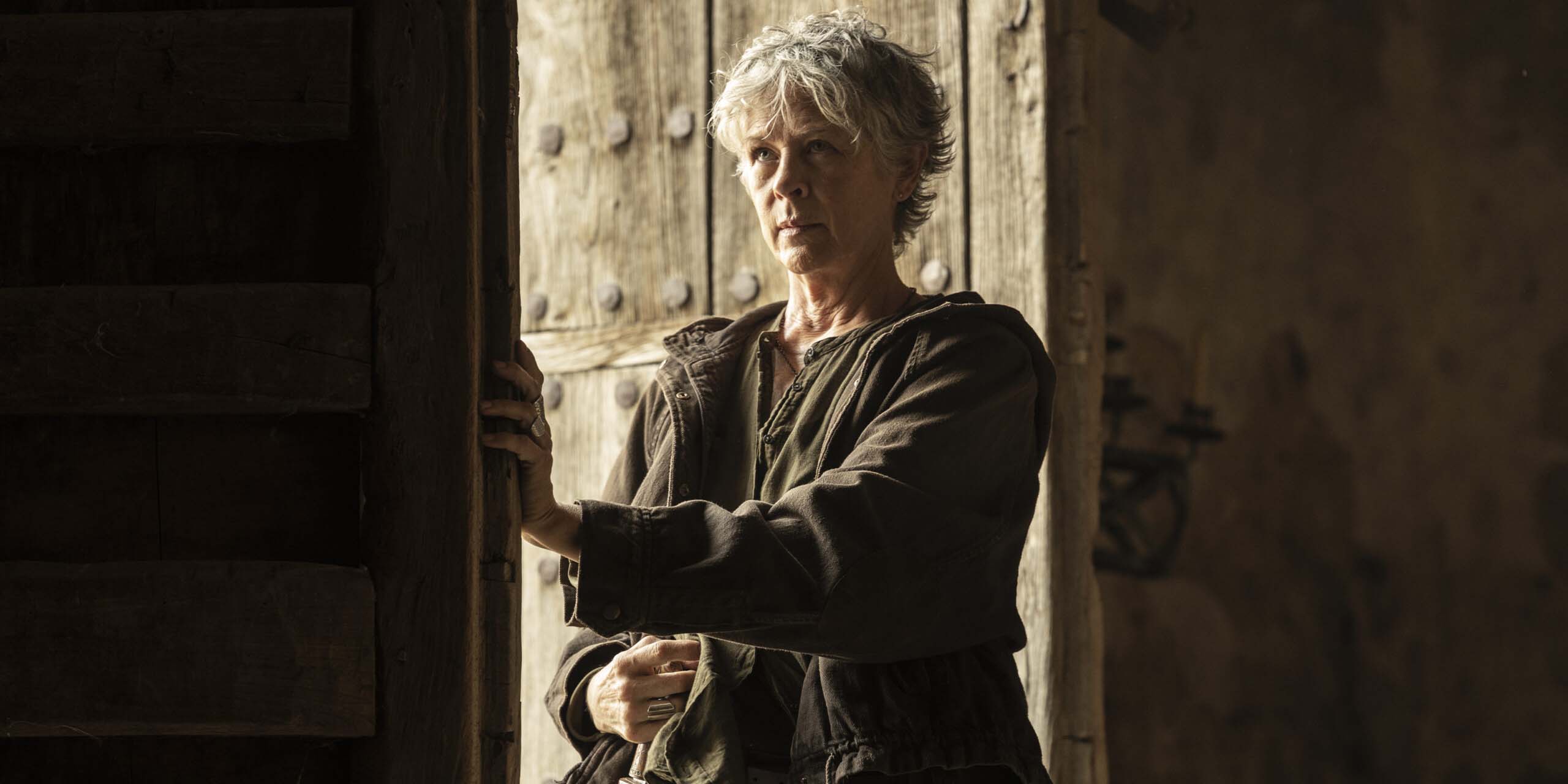 Melissa McBride est Carol Peletier dans la saison 4 de The Walking Dead: Daryl Dixon.