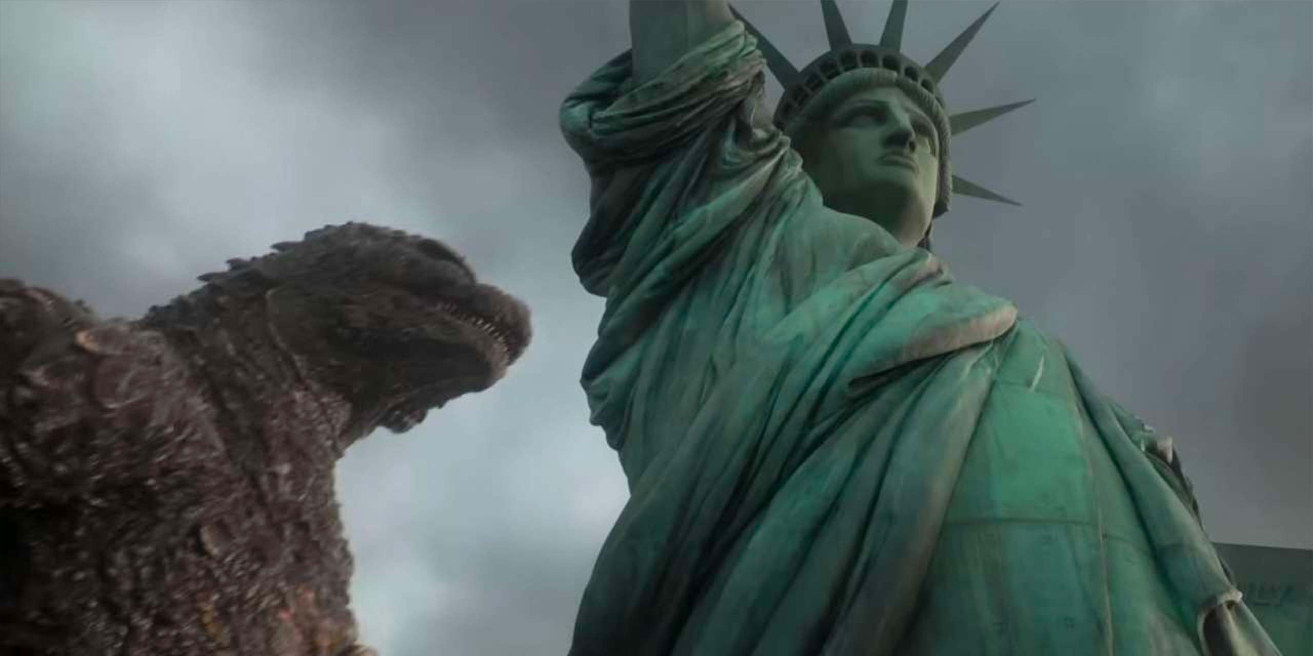 Godzilla près de la Statue de la Liberté dans Godzilla Minus Zero.