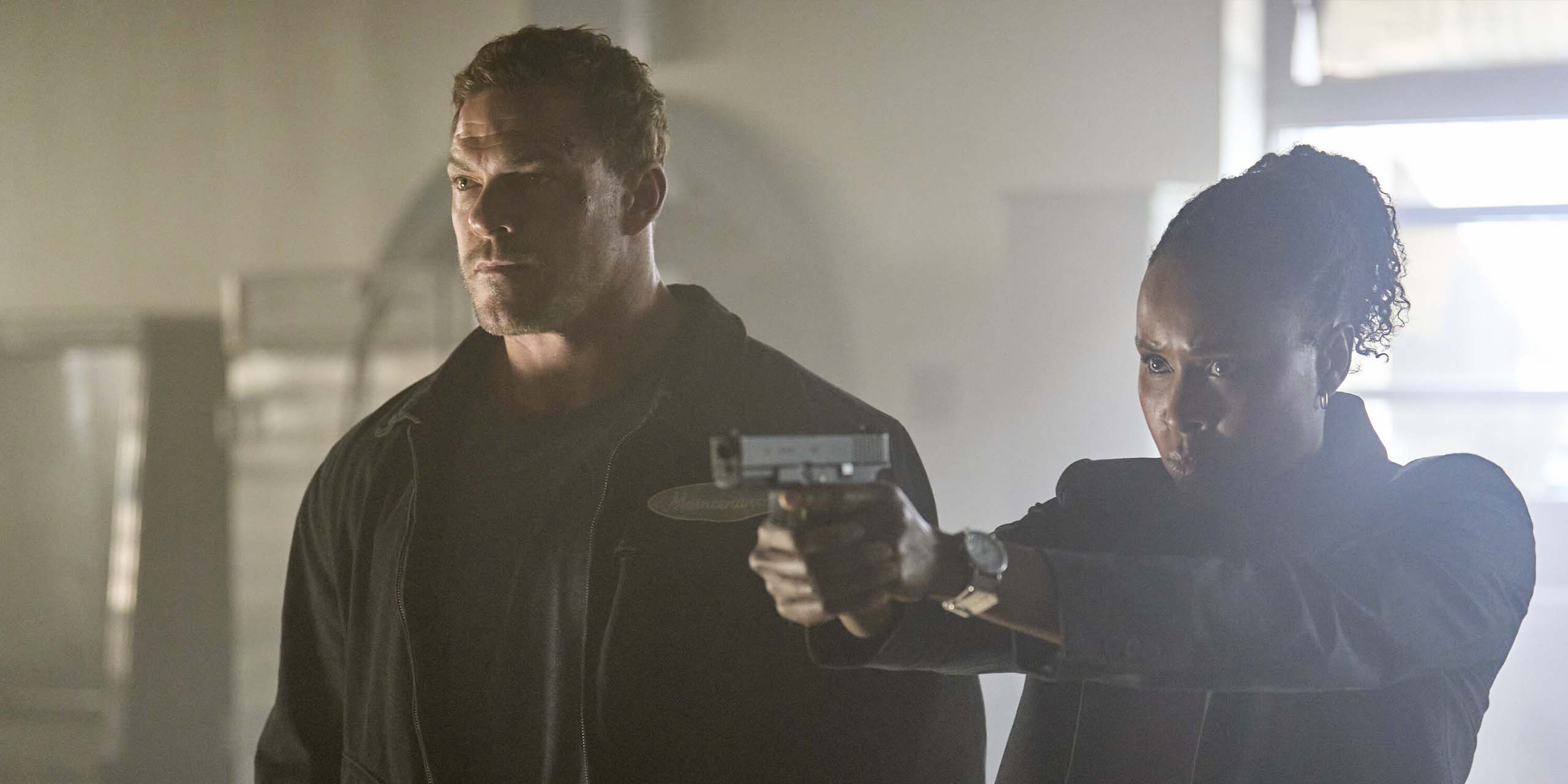 Reacher (Alan Ritchson) et Tamara dans la saison 4 de Reacher.