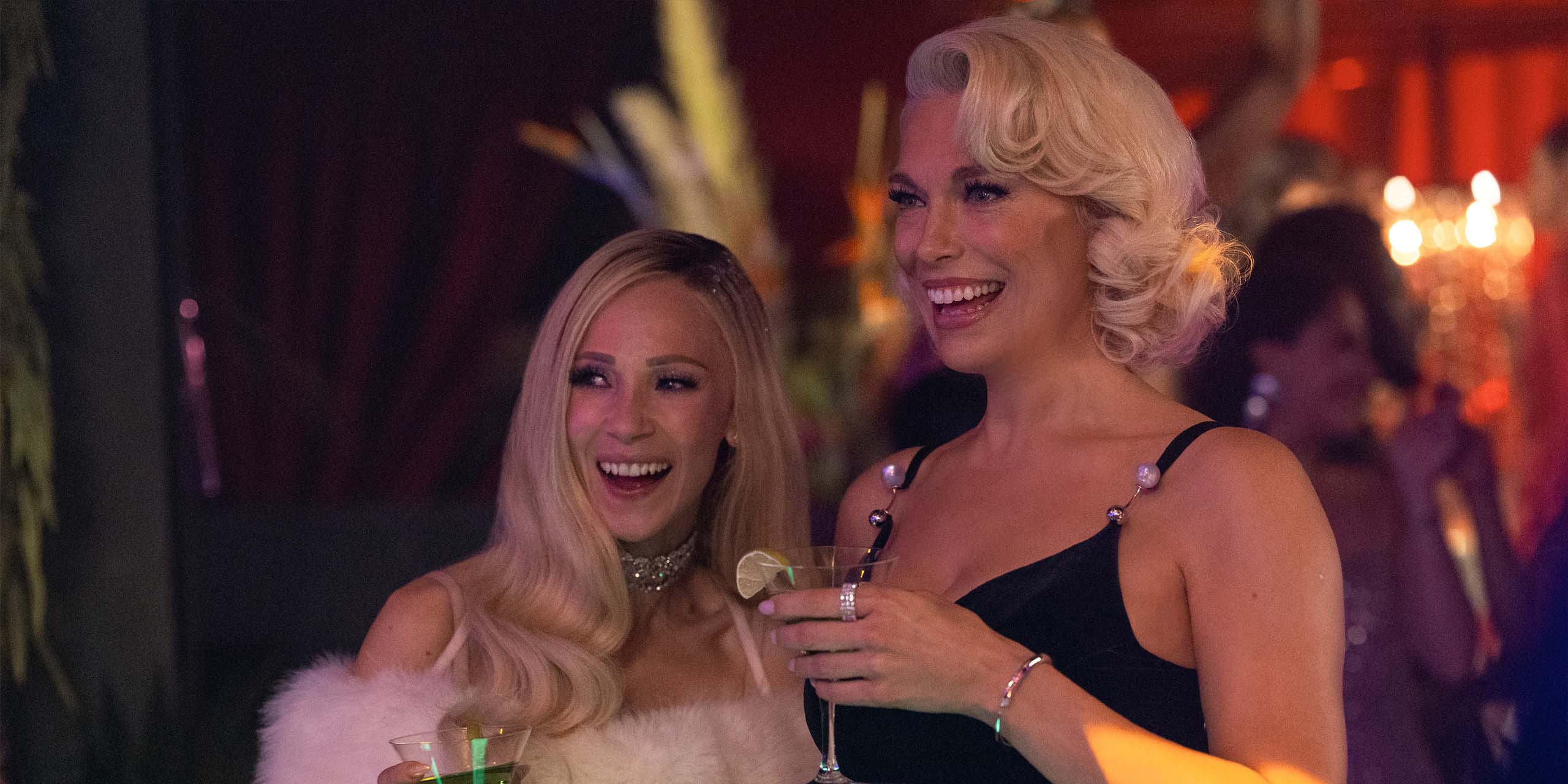 Rebecca Welton (Hannah Waddingham), Keeley Jones (Juno Temple) dans la saison 4 de Ted Lasso.