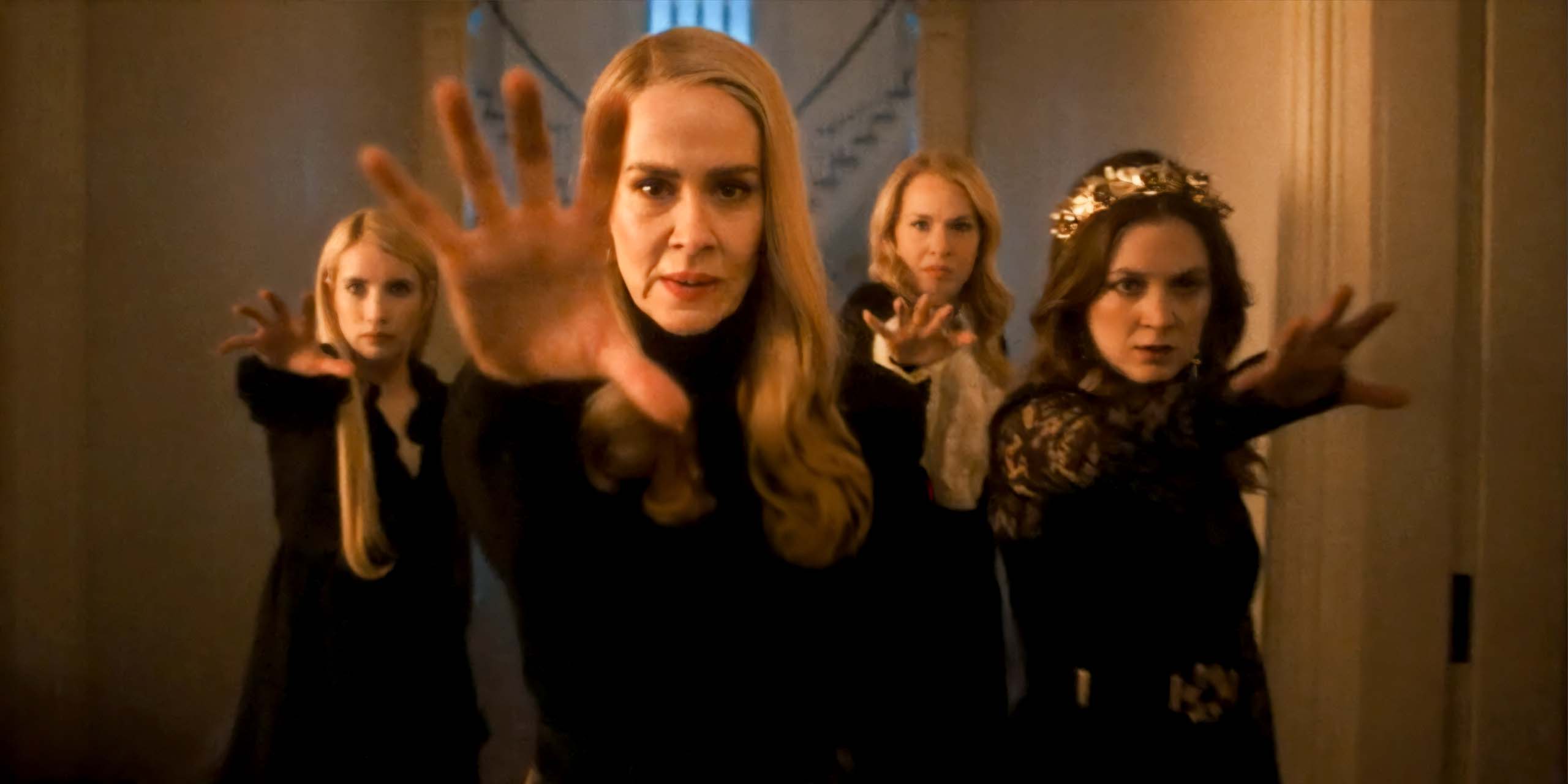 Le coven dans la saison 13 d'American Horror Story.