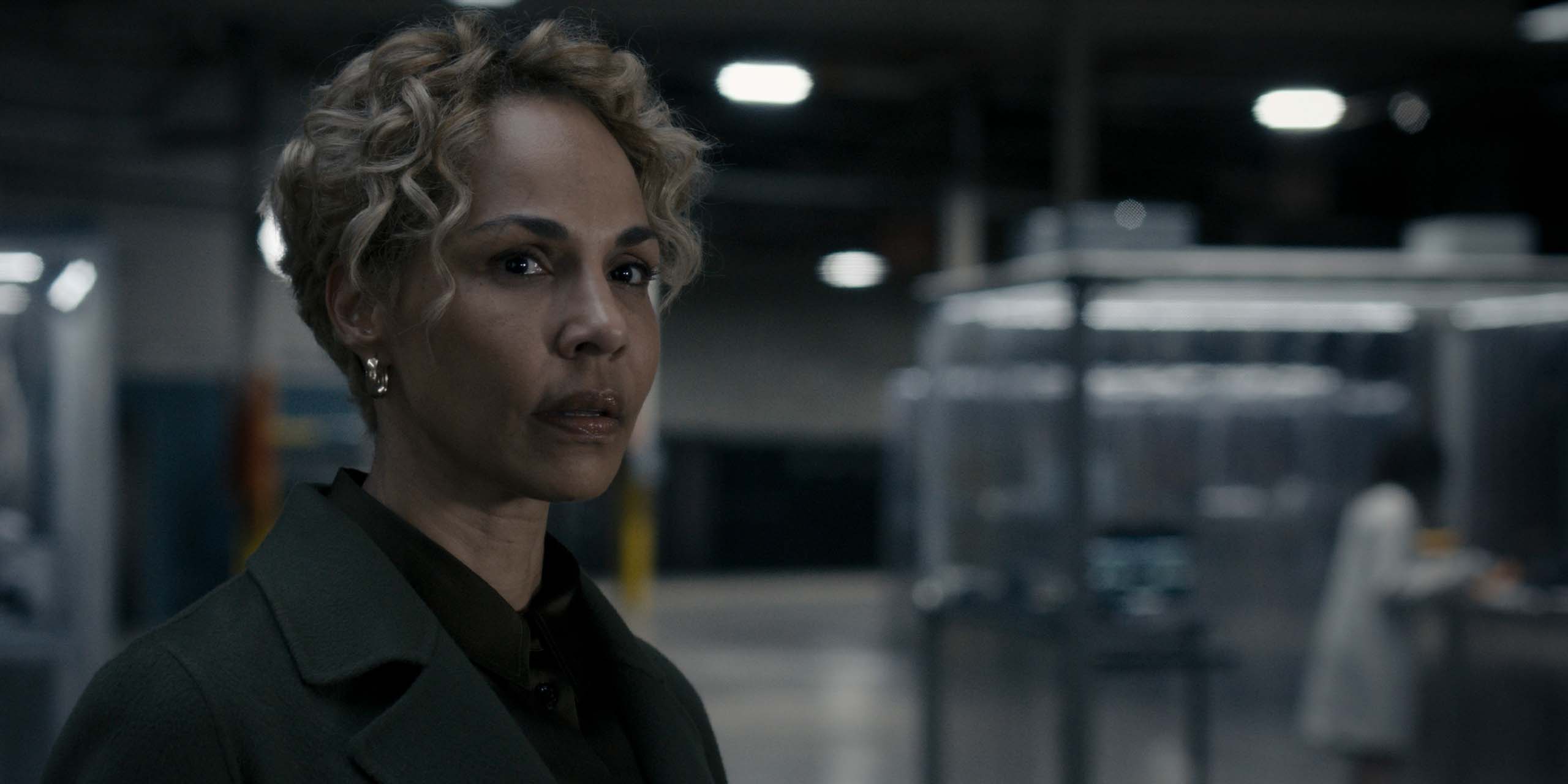 Blair2 (Amanda Brugel) dans la saison 2 de Dark Matter.