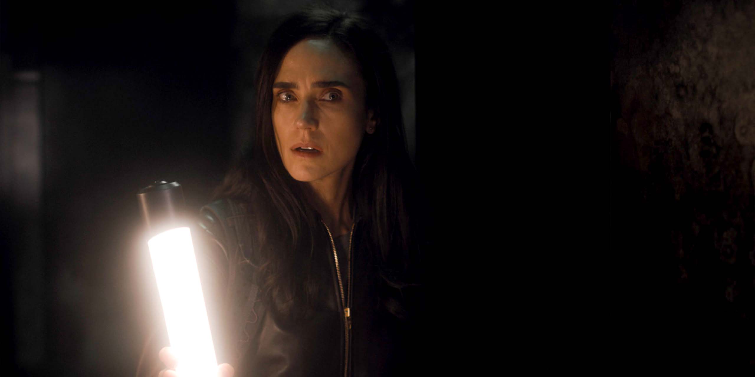 Daniela (Jennifer Connelly) dans la saison 2 de Dark Matter.