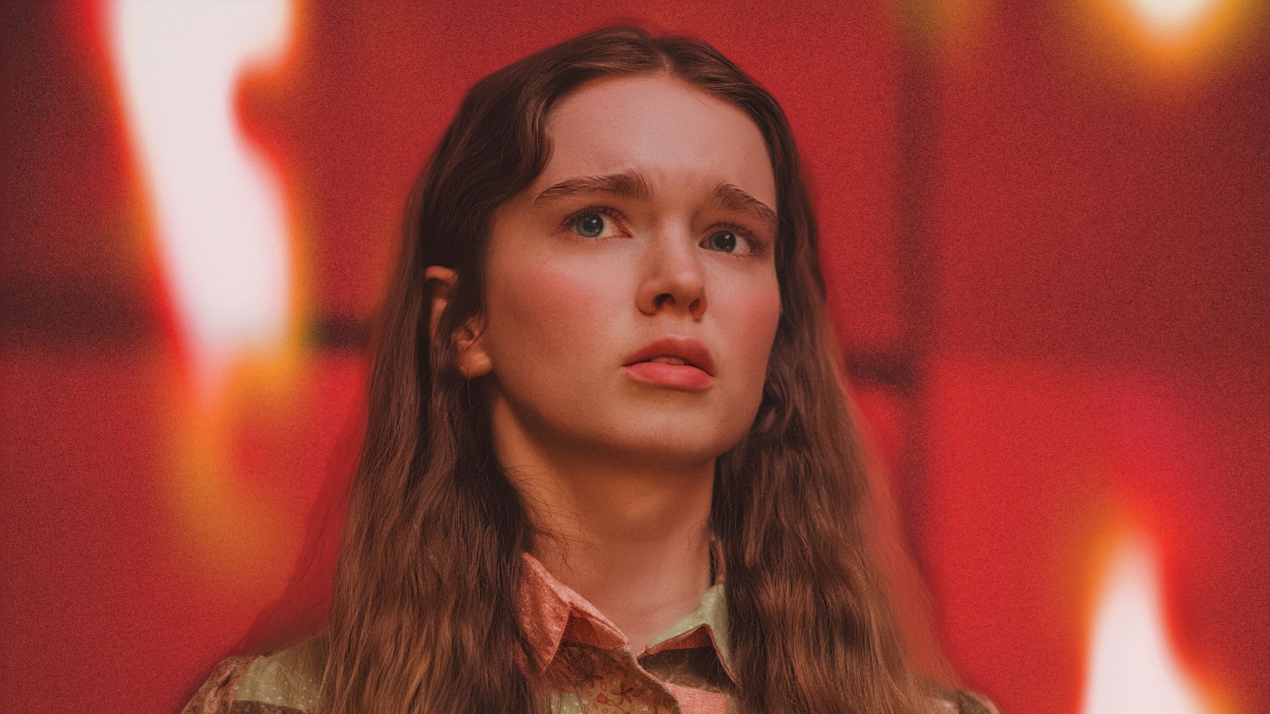 Carrie White (Summer H. Howell) inquiète dans la série Carrie de Mike Flanagan sur Prime Video.