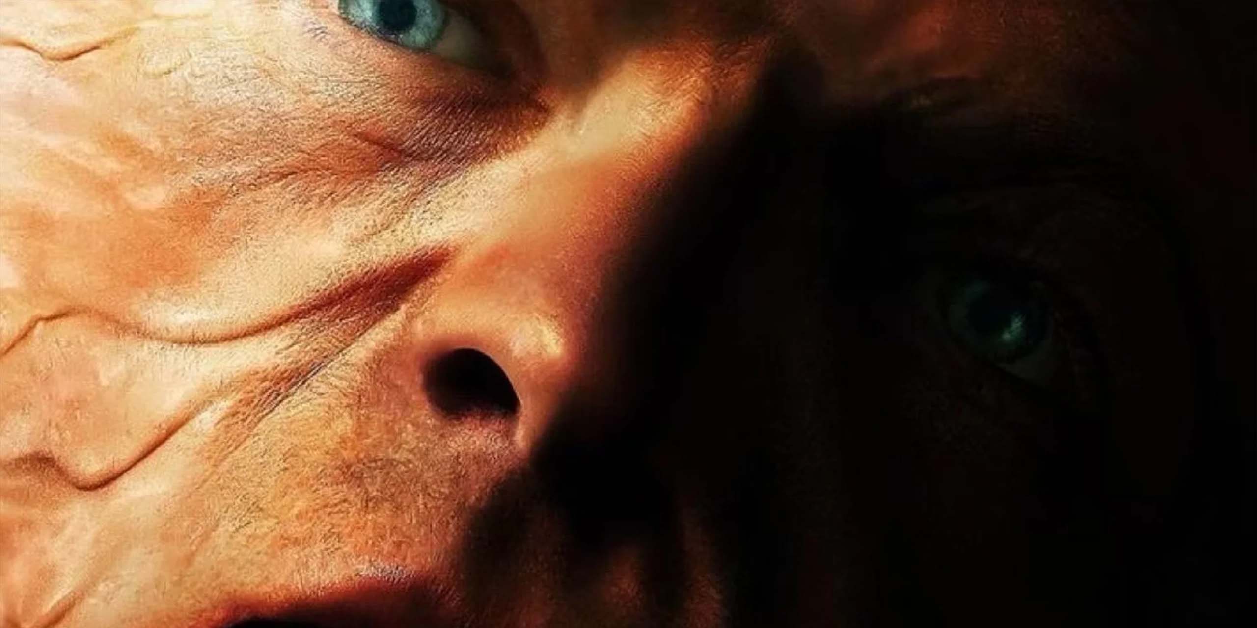 Le visage de Matt Hagen (Tom Rhys Harries) se déforme tandis qu'il hurle dans le film Clayface.