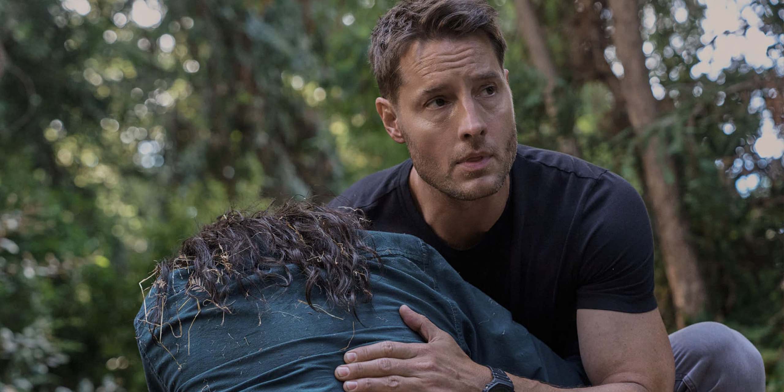 Colter Shaw (Justin Hartley) protégeant Jenna Nova (Gillian Bolt) dans la saison 4 de Tracker.